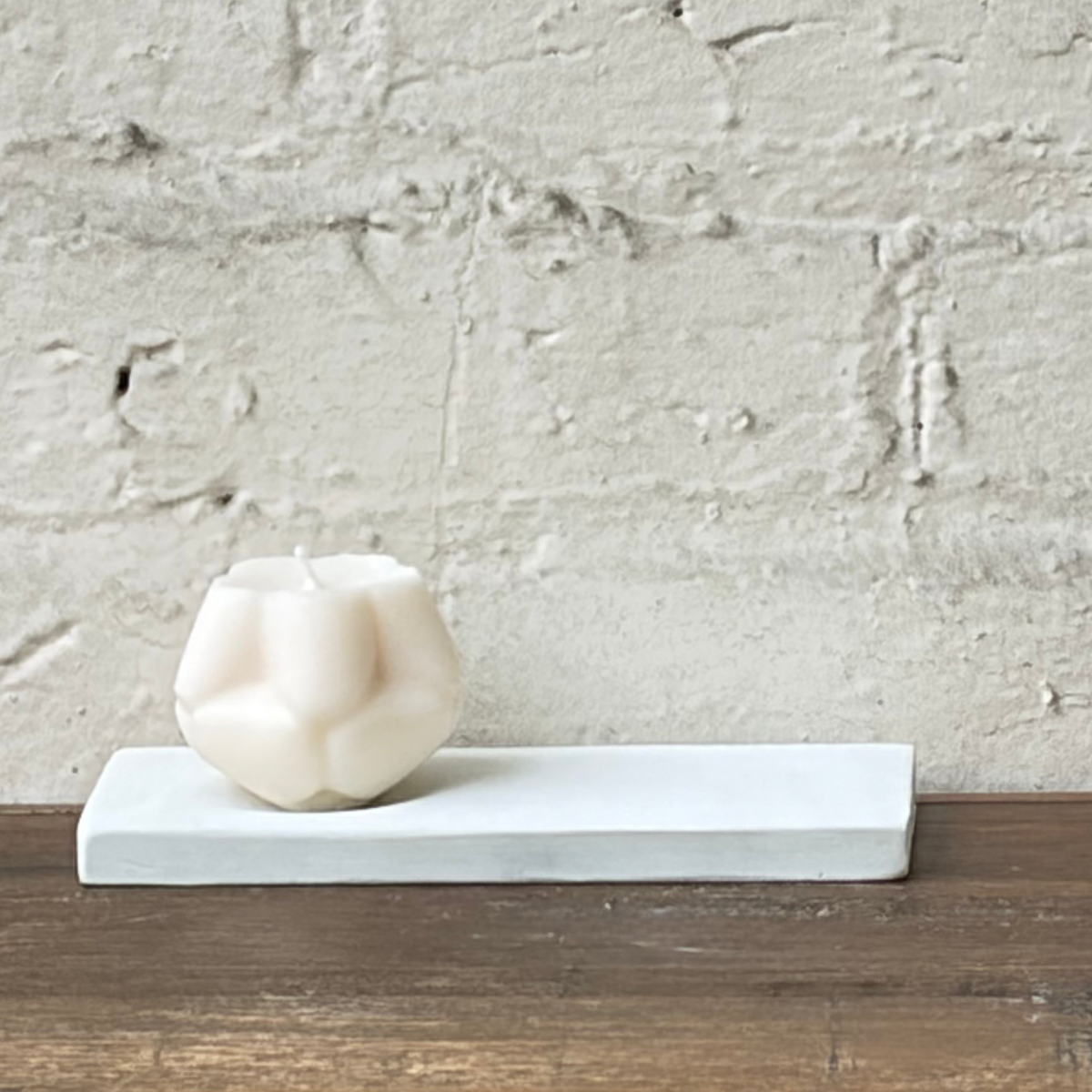 Flower Candle on Tea Green Catchall Tray